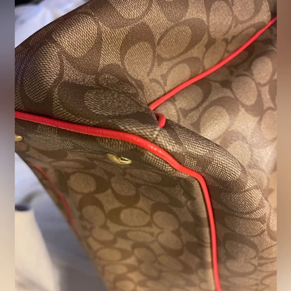 COACH Diaper / Gym / Laptop / Travel Shoulder Bag Tote - Picture 9 of 16